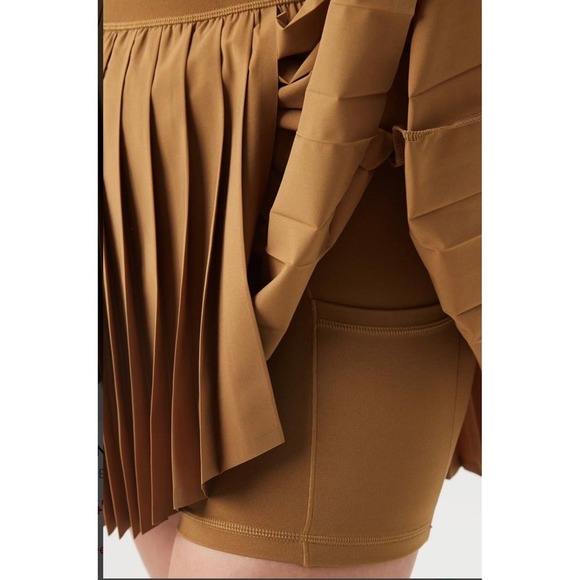 OFFLINE By Aerie You Serve Pleated Dress Size Medium - Picture 4 of 11